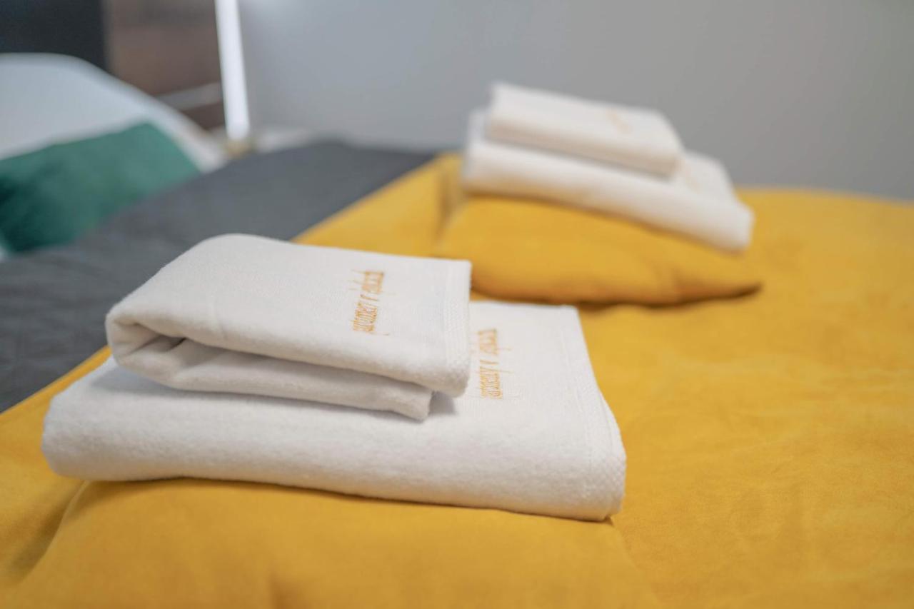 Apartament W Cieplicach Deluxe Jelenia Góra Exteriör bild