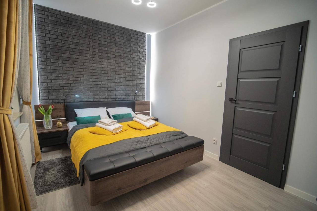 Apartament W Cieplicach Deluxe Jelenia Góra Exteriör bild